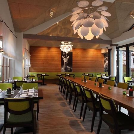Hotel-Restaurant Adler Лар Екстериор снимка